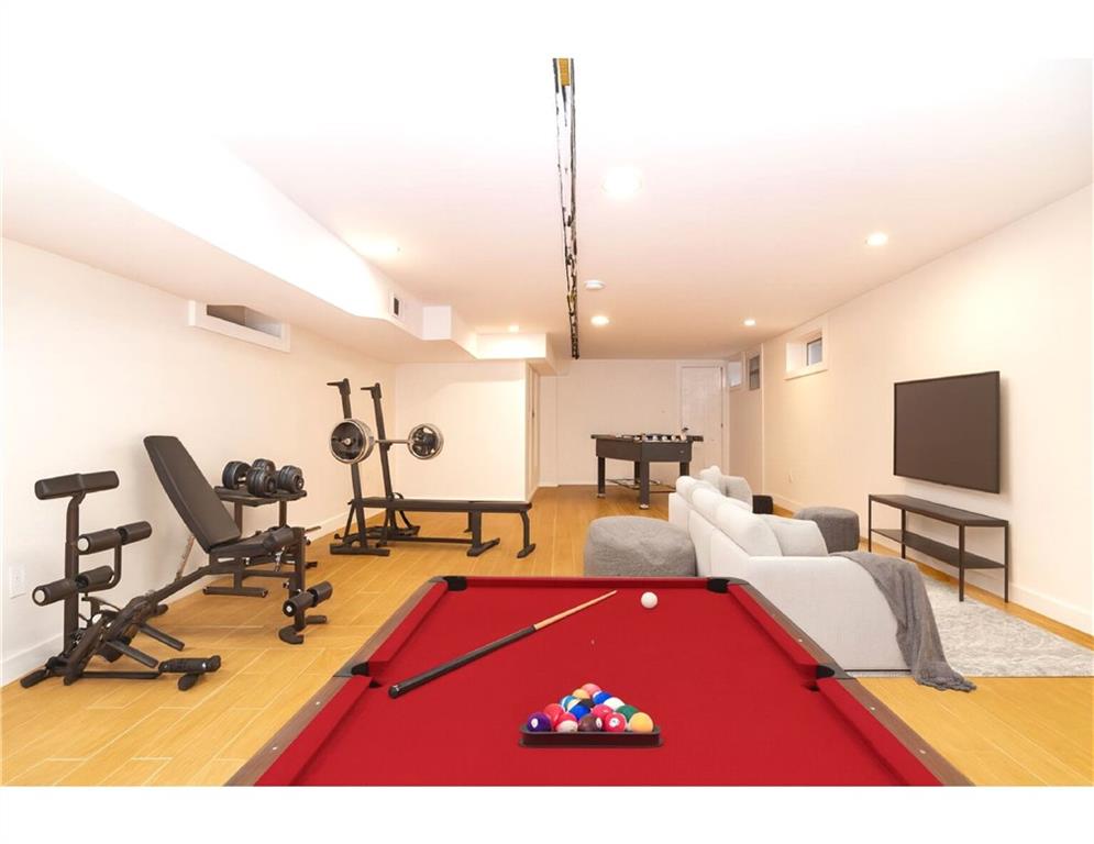 Brooklyn, New York, 11210, United States, 3 Bedrooms Bedrooms, ,3 BathroomsBathrooms,Residential,Active,1920267