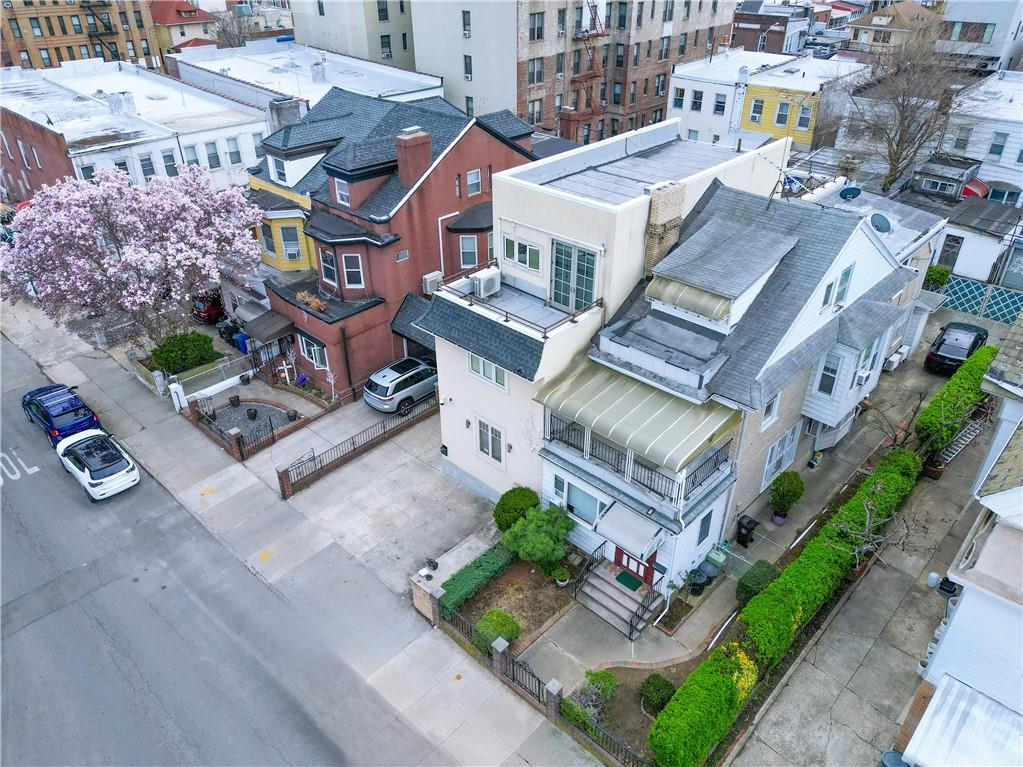 Brooklyn, New York, 11204, United States, ,5 BathroomsBathrooms,Residential,Active,1761601