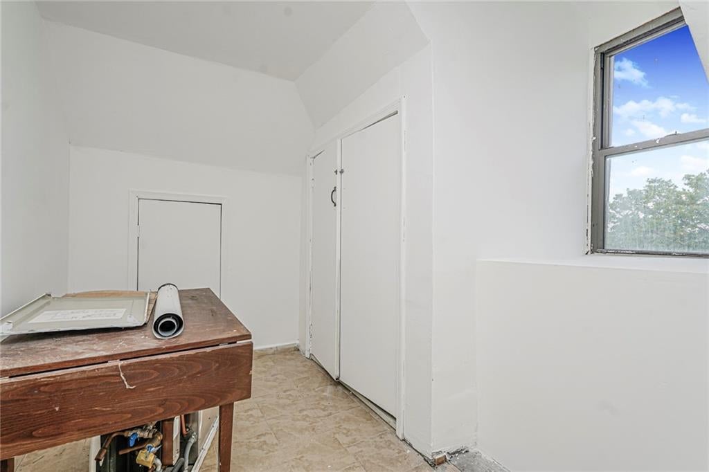 Brooklyn, New York, 11234, United States, 4 Bedrooms Bedrooms, ,7 BathroomsBathrooms,Residential,Active,1859380