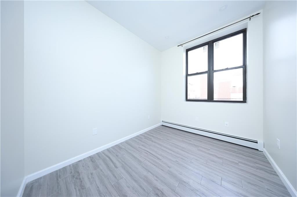 Brooklyn, New York, 11228, United States, ,Residential,Active,2015423