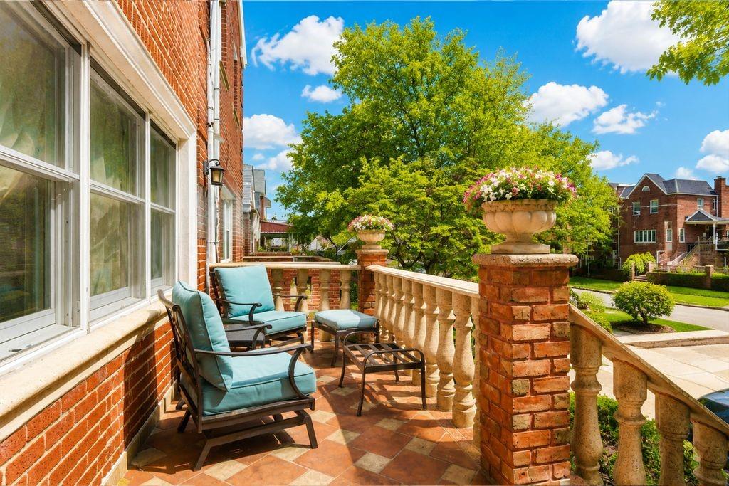 Brooklyn, New York, 11229, United States, 6 Bedrooms Bedrooms, ,4 BathroomsBathrooms,Residential,Active,2051996