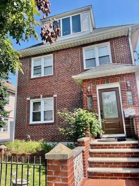 18 WINHAM AVE, STATEN  ISLAND, NY 10306, photo 1 of 17