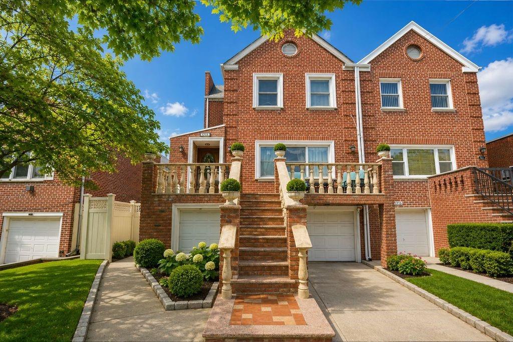 Brooklyn, New York, 11229, United States, 6 Bedrooms Bedrooms, ,4 BathroomsBathrooms,Residential,Active,2051996
