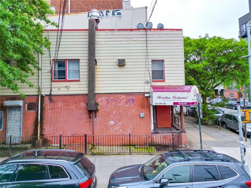 Brooklyn, New York, 11211, United States, ,Residential,Active,1841294