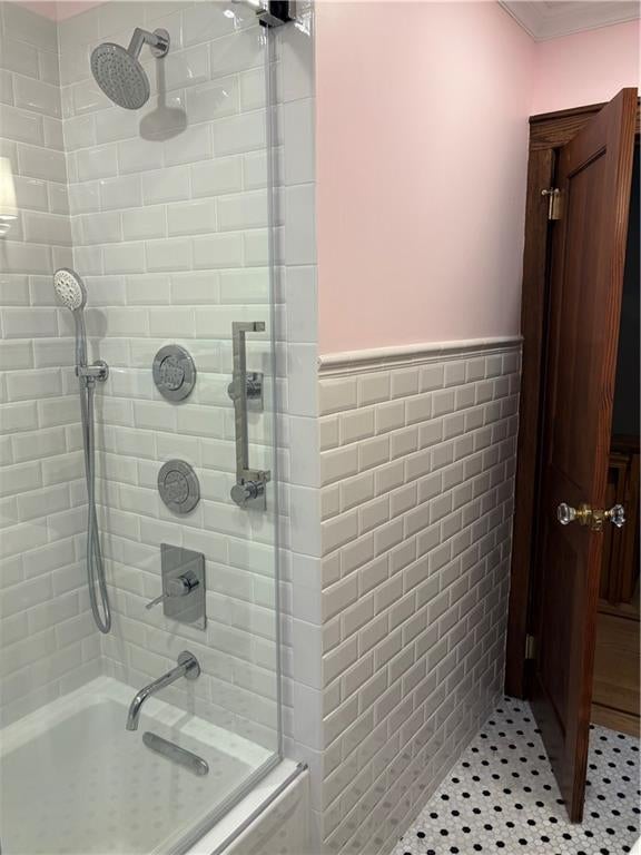 Brooklyn, New York, 11209, United States, 3 Bedrooms Bedrooms, ,3 BathroomsBathrooms,Residential,Active,1927679