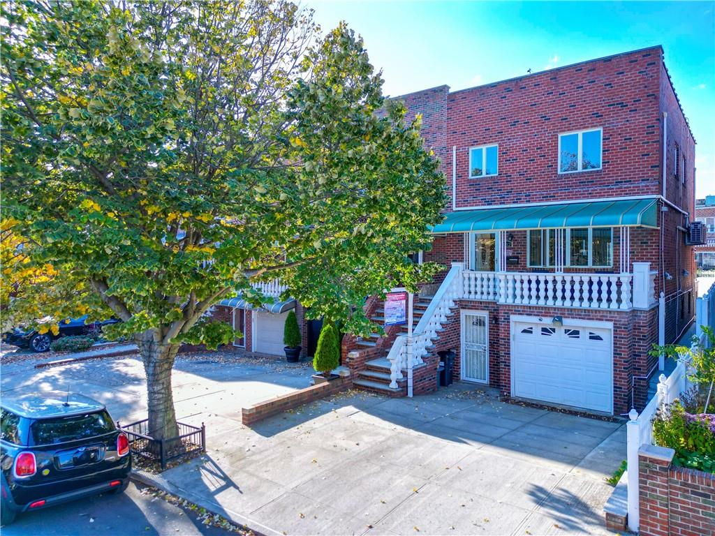 Brooklyn, New York, 11228, United States, 4 Bedrooms Bedrooms, ,3 BathroomsBathrooms,Residential,Active,1967314