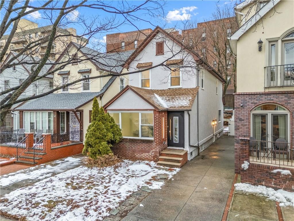 Brooklyn, New York, 11229, United States, 3 Bedrooms Bedrooms, ,3 BathroomsBathrooms,Residential,Active,2045747
