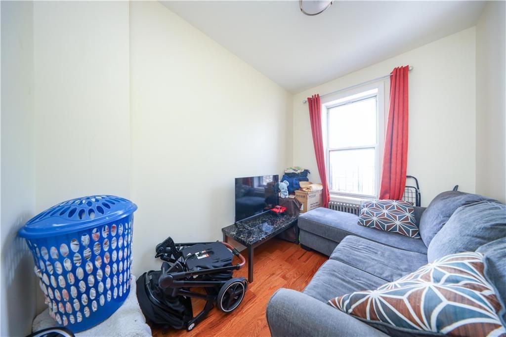 Brooklyn, New York, 11220, United States, ,Residential,Active,1790213