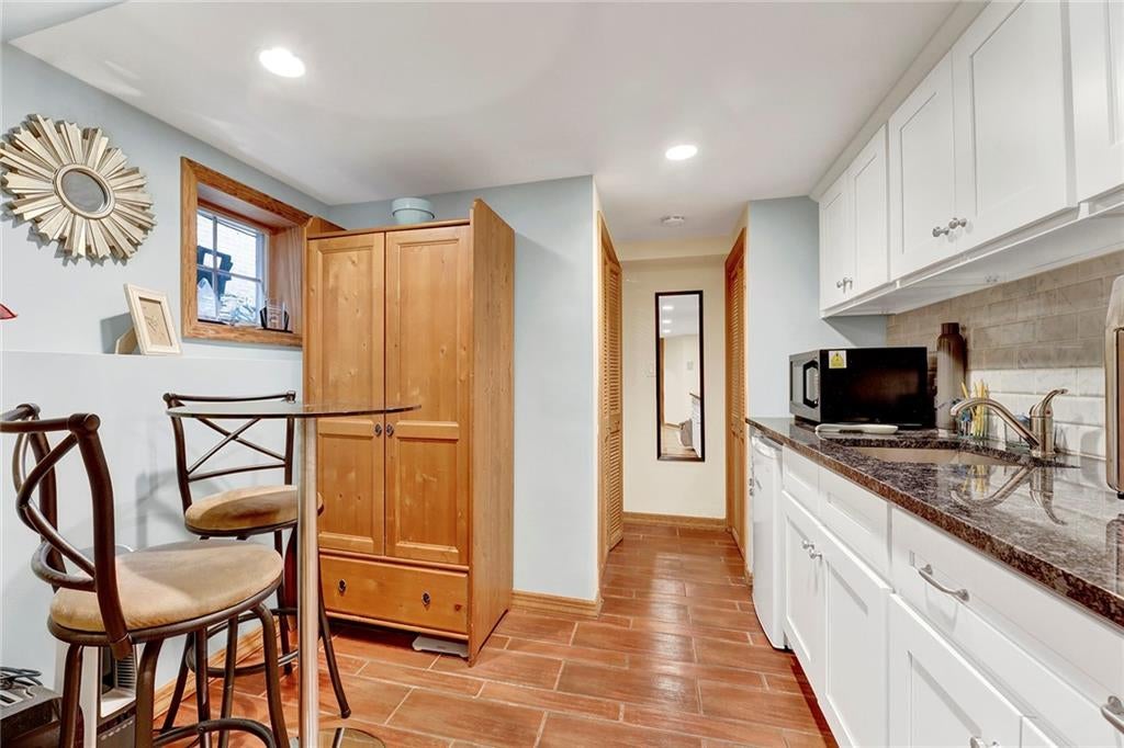 Brooklyn, New York, 11209, United States, 3 Bedrooms Bedrooms, ,3 BathroomsBathrooms,Residential,Active,1927679
