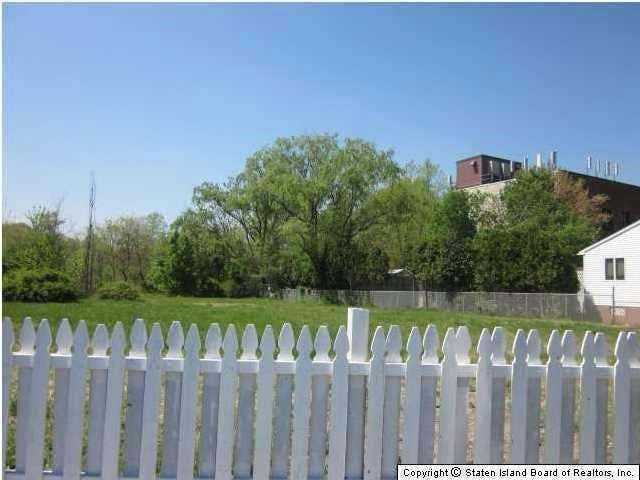 6401 AMBOY RD APT 6407, STATEN  ISLAND, NY 10309, photo 1 of 8