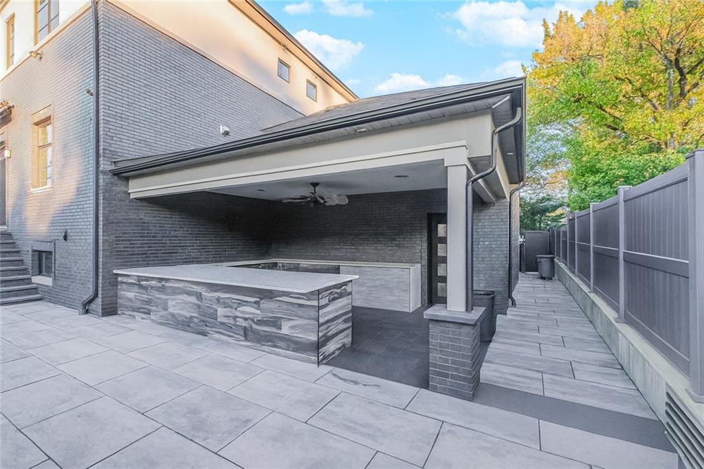 Staten Island, New York, 10304, United States, 4 Bedrooms Bedrooms, ,4 BathroomsBathrooms,Residential,Active,1968381