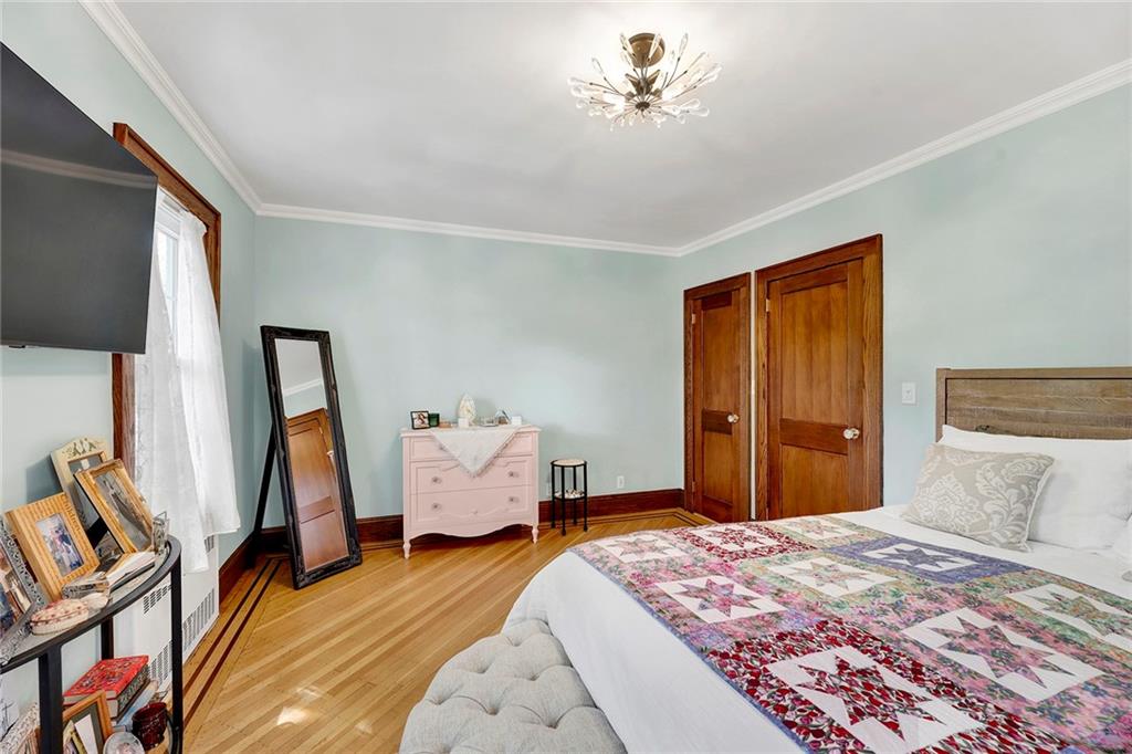 Brooklyn, New York, 11209, United States, 3 Bedrooms Bedrooms, ,3 BathroomsBathrooms,Residential,Active,1927679