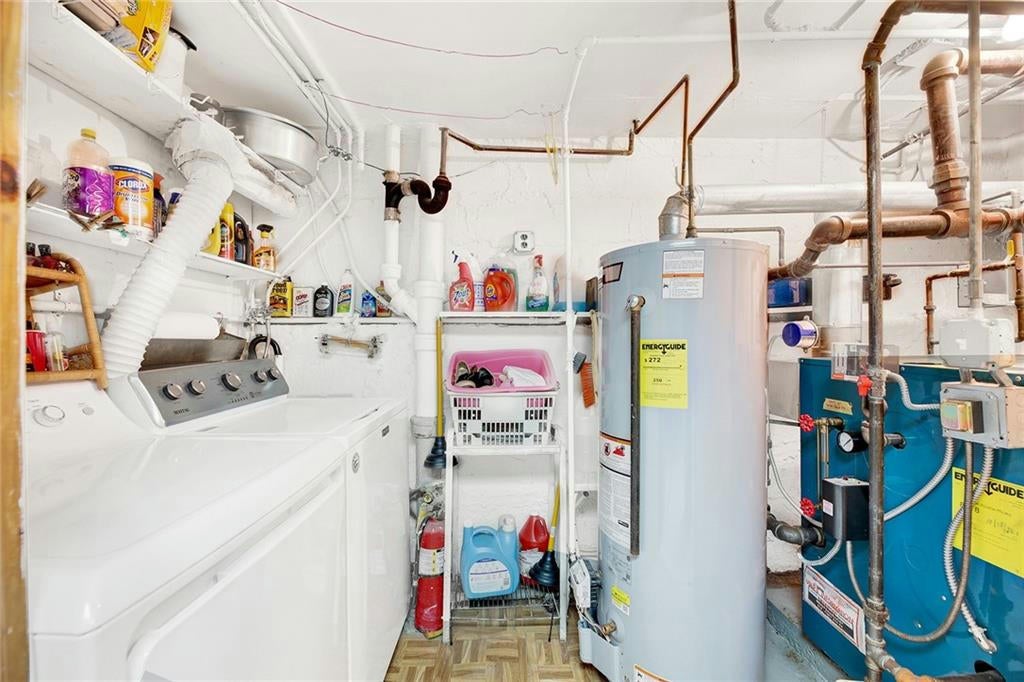 Brooklyn, New York, 11209, United States, ,2 BathroomsBathrooms,Residential,Active,1704152