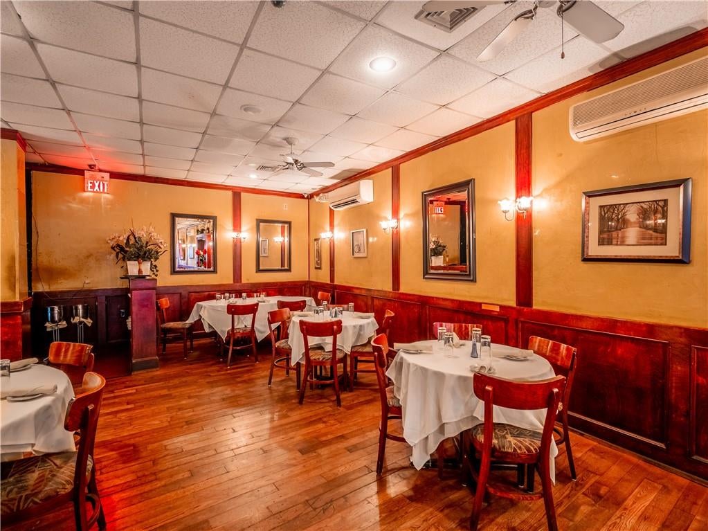 Staten Island, New York, 10314, United States, ,Residential,Active,1953010