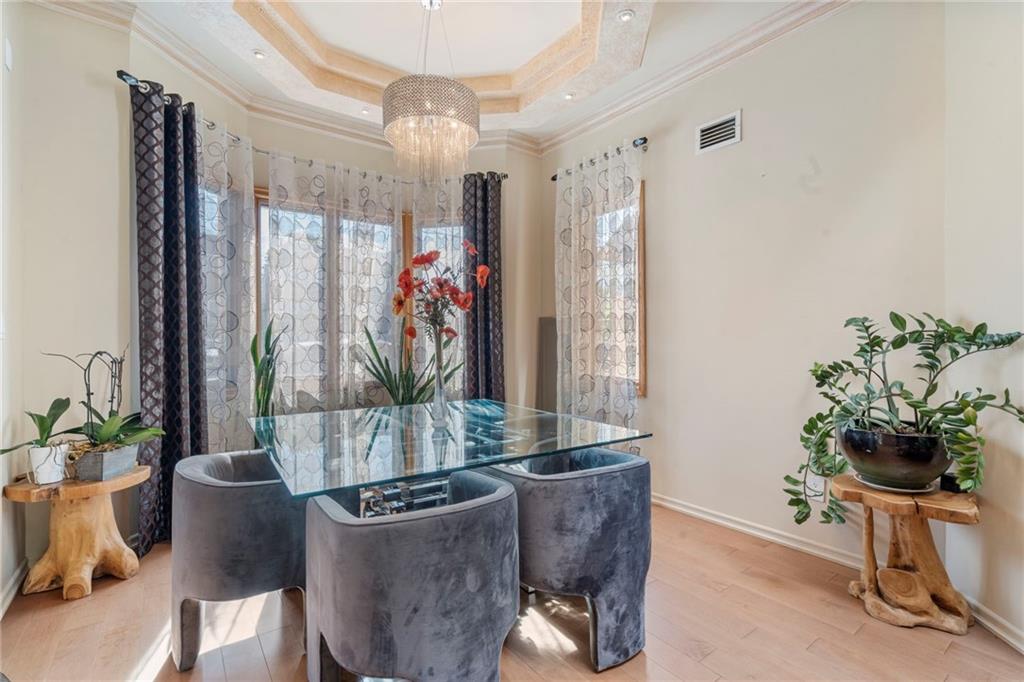 Brooklyn, New York, 11235, United States, 3 Bedrooms Bedrooms, ,3 BathroomsBathrooms,Residential,Active,2043829