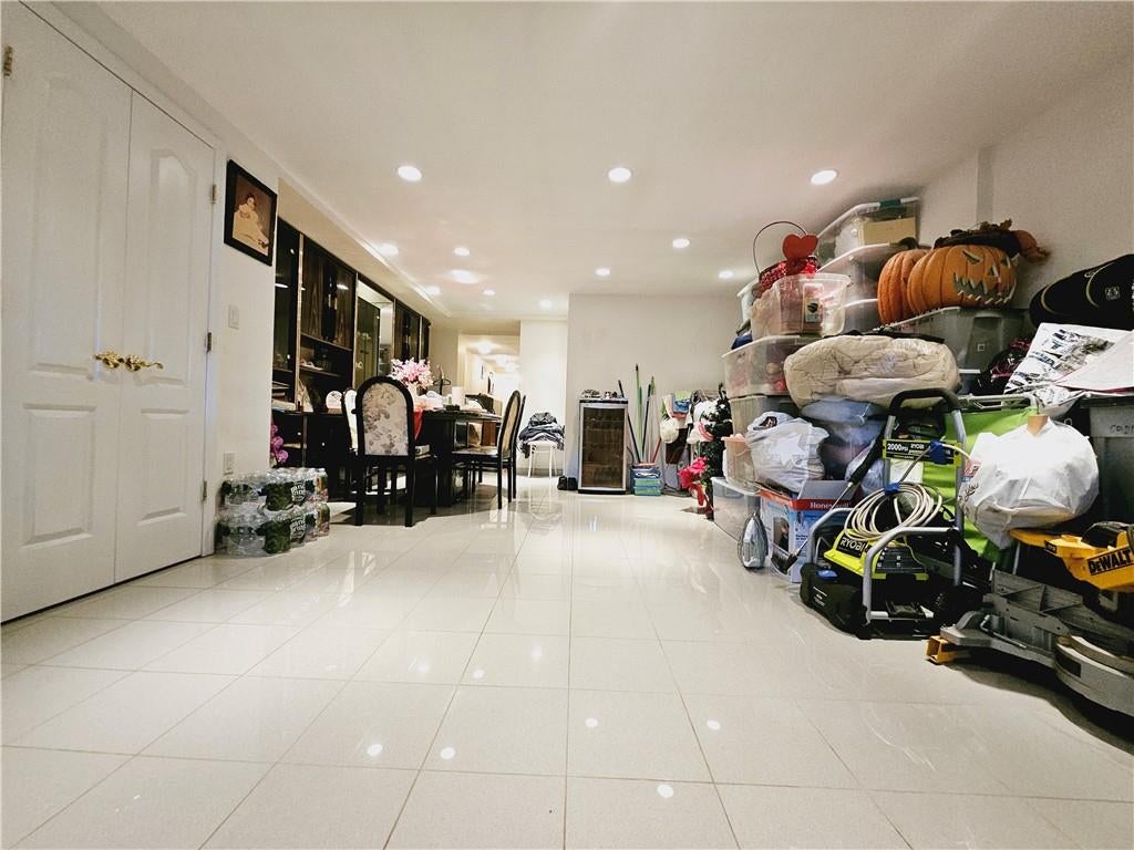 Brooklyn, New York, 11204, United States, ,Residential,Pending,1703371