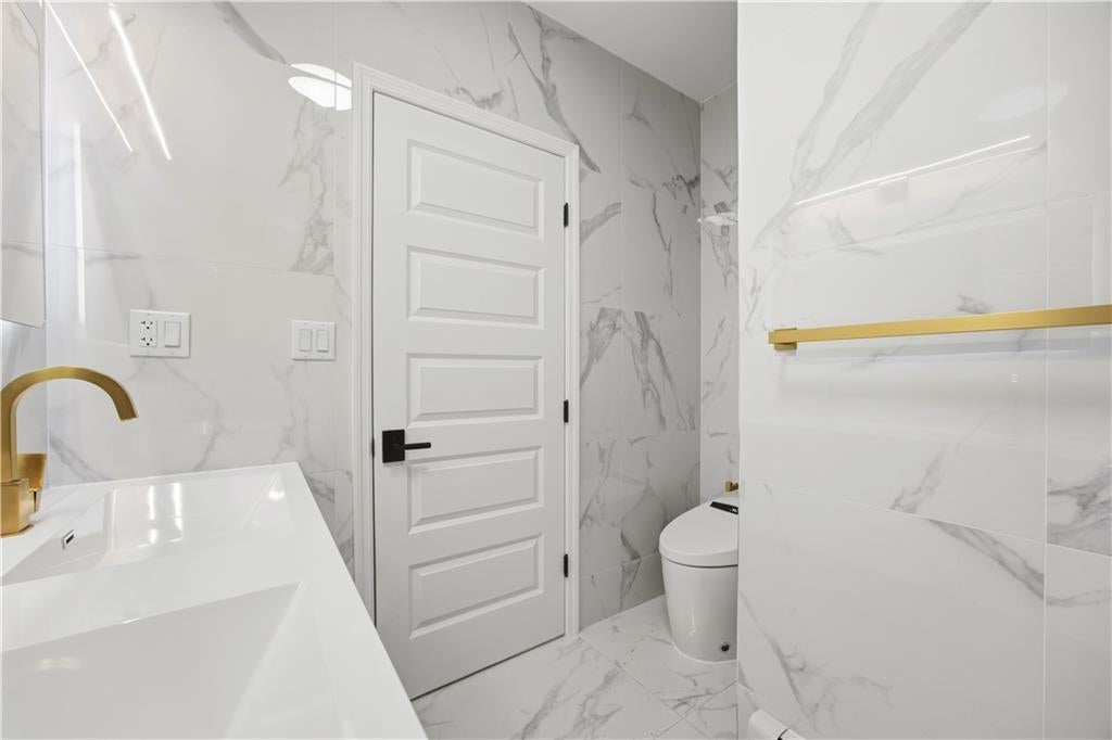 Brooklyn, New York, 11229, United States, 3 Bedrooms Bedrooms, ,3 BathroomsBathrooms,Residential,Active,2045747