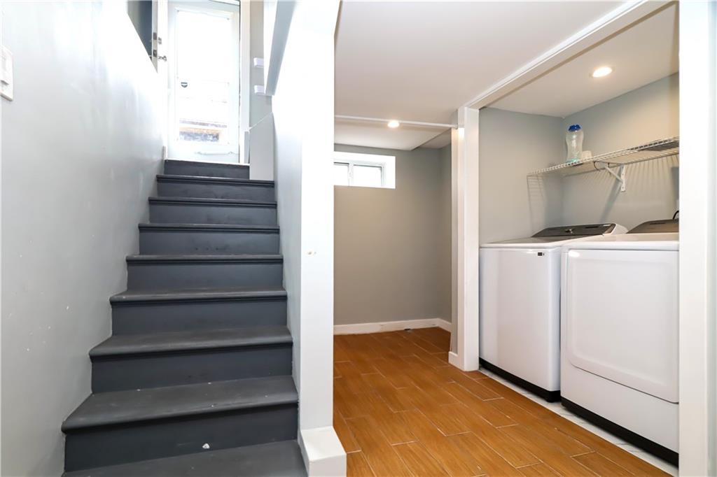 Brooklyn, New York, 11210, United States, 3 Bedrooms Bedrooms, ,3 BathroomsBathrooms,Residential,Active,1920267