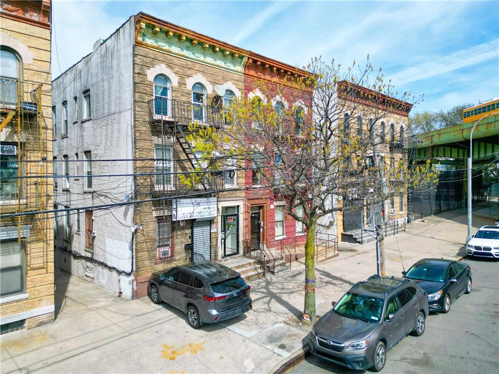 Brooklyn, New York, 11220, United States, ,Residential,Active,1790213