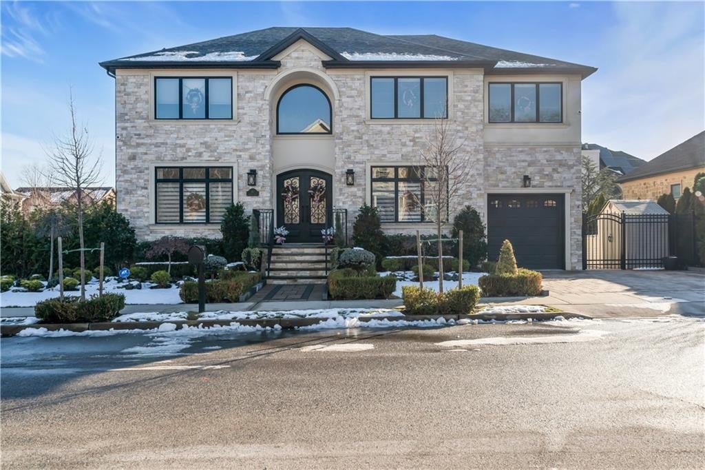 Staten Island, New York, 10307, United States, 4 Bedrooms Bedrooms, ,4 BathroomsBathrooms,Residential,Active,2009406