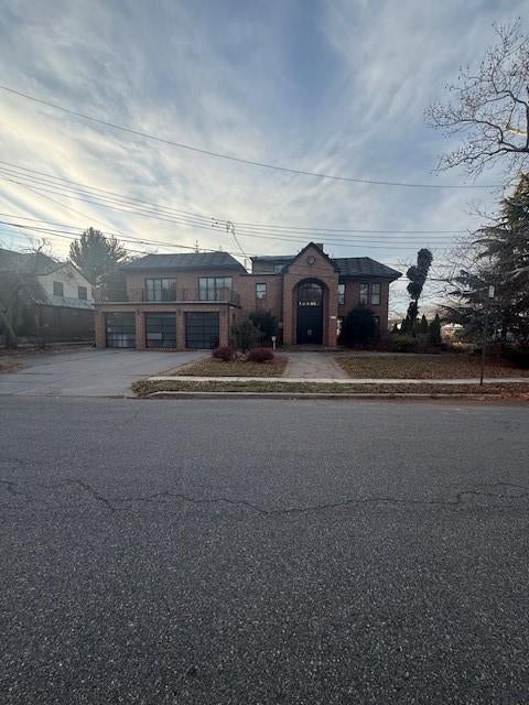 Staten Island, New York, 10301, United States, 5 Bedrooms Bedrooms, ,5 BathroomsBathrooms,Residential,Active,2006933