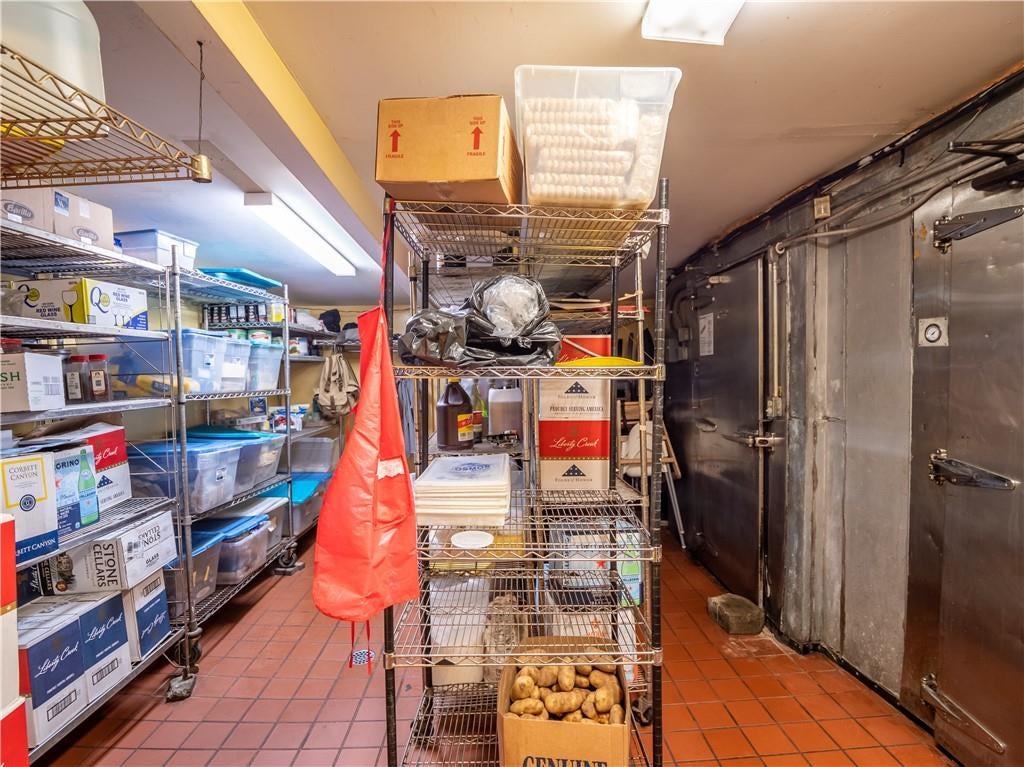 Staten Island, New York, 10314, United States, ,Residential,Active,1953010
