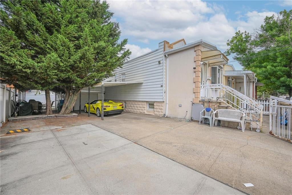 Brooklyn, New York, 11223, United States, 4 Bedrooms Bedrooms, ,3 BathroomsBathrooms,Residential,Active,2007349