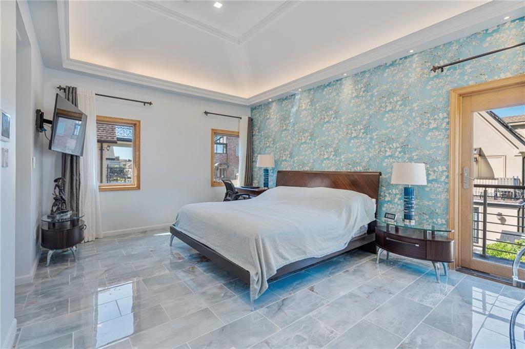 Brooklyn, New York, 11235, United States, 3 Bedrooms Bedrooms, ,3 BathroomsBathrooms,Residential,Active,2043829