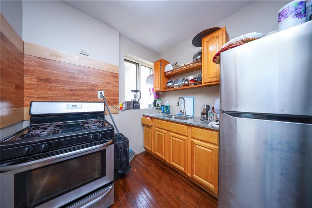 Brooklyn, New York, 11220, United States, ,Residential,Active,1790213
