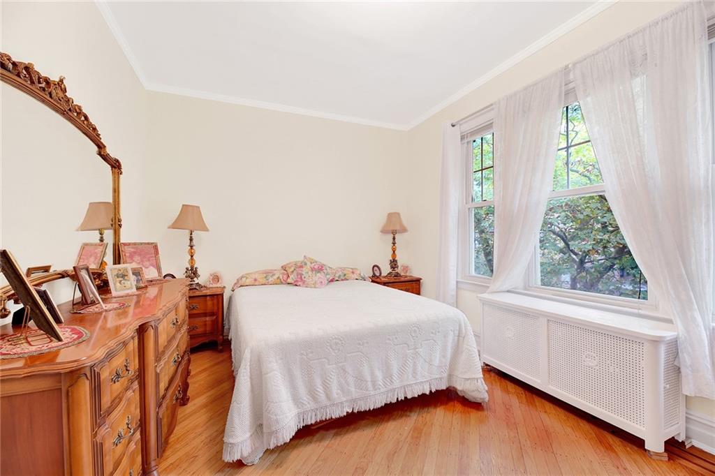 Brooklyn, New York, 11209, United States, ,2 BathroomsBathrooms,Residential,Active,1704152