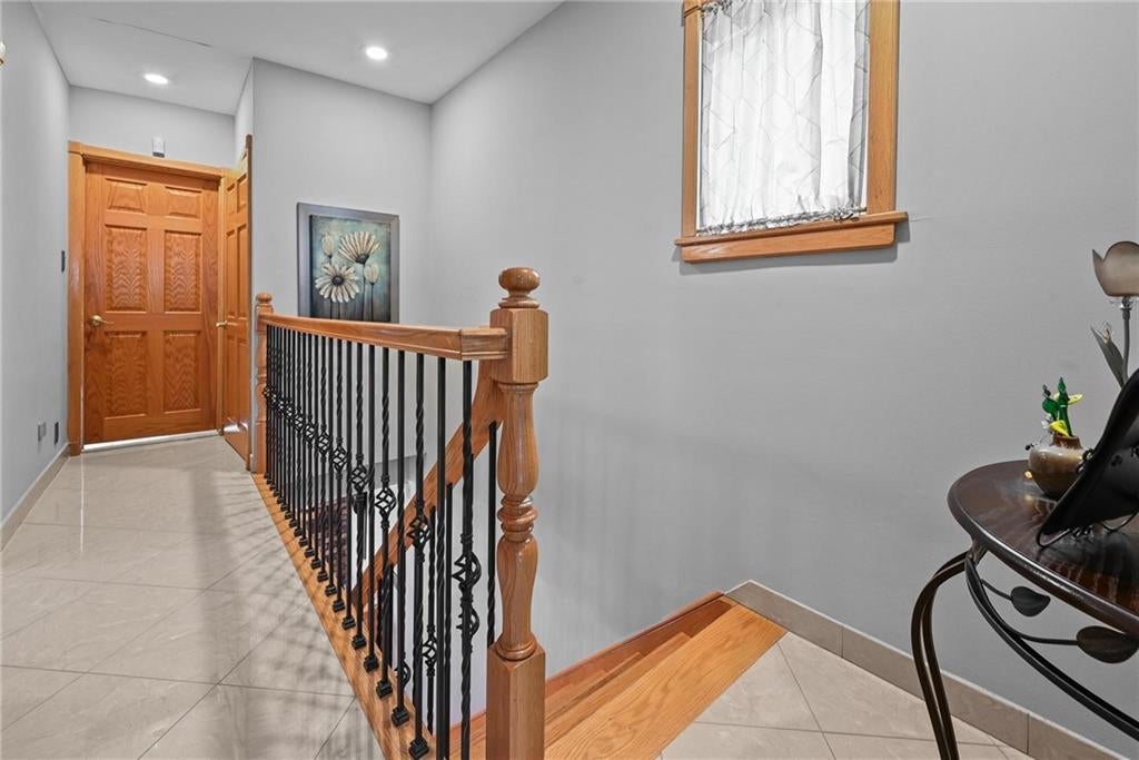 Brooklyn, New York, 11204, United States, 3 Bedrooms Bedrooms, ,2 BathroomsBathrooms,Residential,Active,1954030