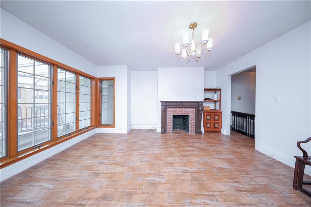Brooklyn, New York, 11204, United States, ,5 BathroomsBathrooms,Residential,Active,1761601