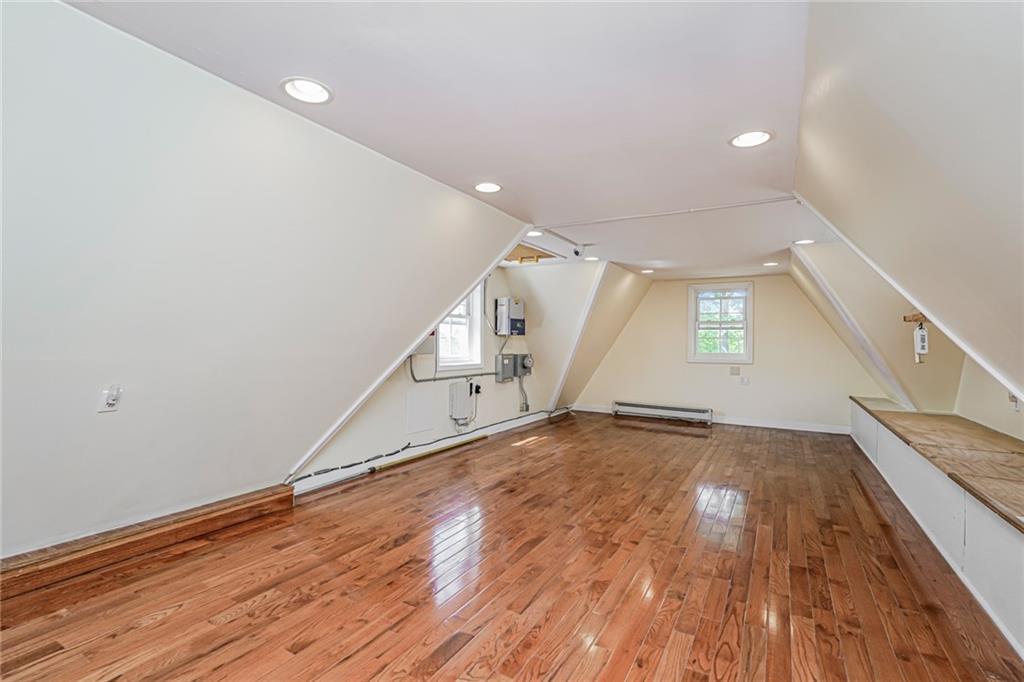 Brooklyn, New York, 11209, United States, 3 Bedrooms Bedrooms, ,2 BathroomsBathrooms,Residential,Active,1834476