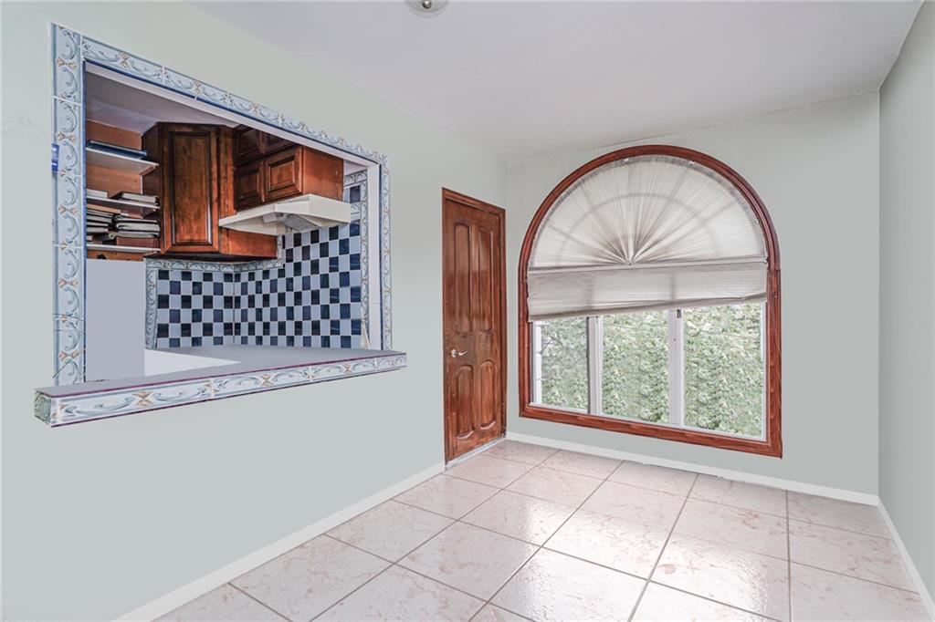 Brooklyn, New York, 11234, United States, 4 Bedrooms Bedrooms, ,7 BathroomsBathrooms,Residential,Active,1859380