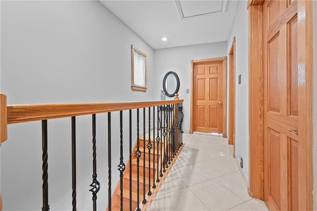 Brooklyn, New York, 11204, United States, 3 Bedrooms Bedrooms, ,2 BathroomsBathrooms,Residential,Active,1954030