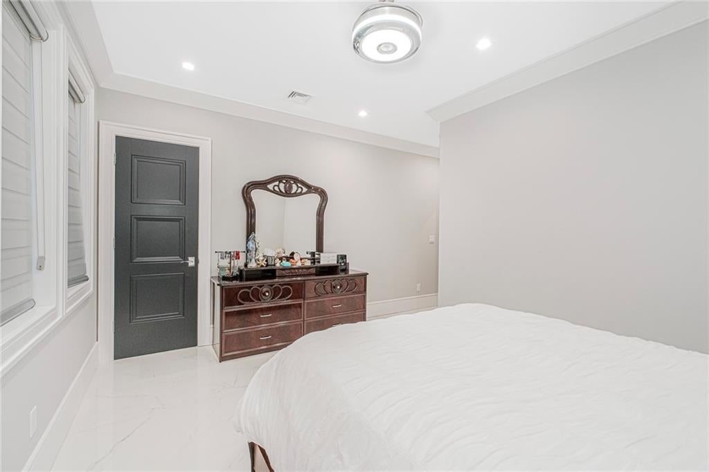 Staten Island, New York, 10304, United States, 4 Bedrooms Bedrooms, ,4 BathroomsBathrooms,Residential,Active,1968381