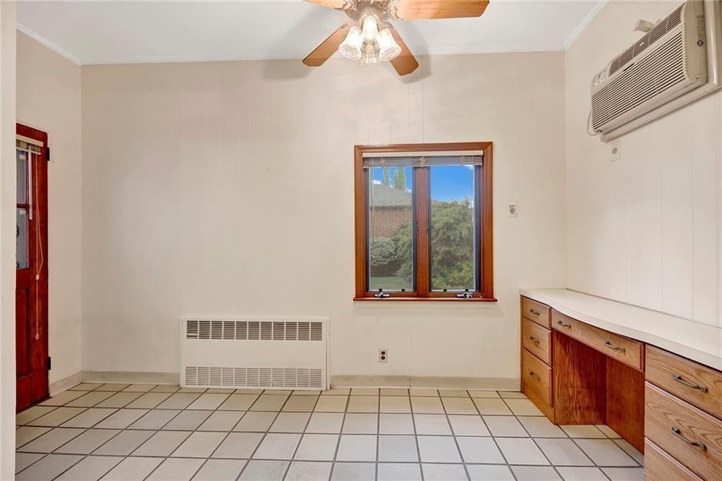 Brooklyn, New York, 11209, United States, 5 Bedrooms Bedrooms, ,3 BathroomsBathrooms,Residential,Pending,1832351
