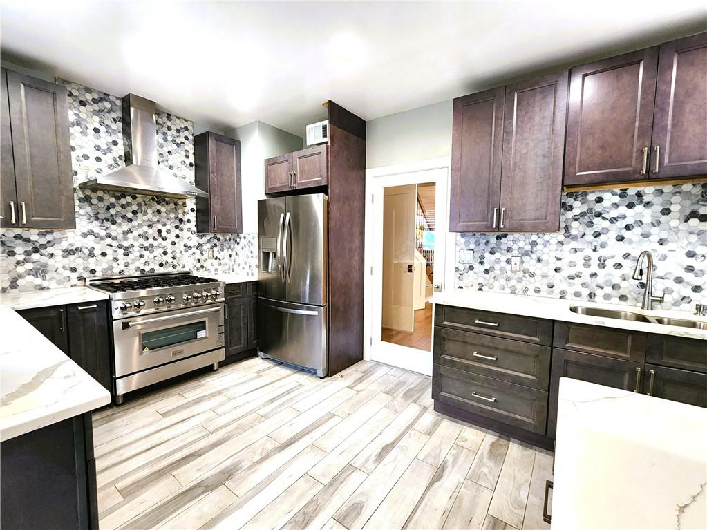 Brooklyn, New York, 11210, United States, 3 Bedrooms Bedrooms, ,3 BathroomsBathrooms,Residential,Active,1920267