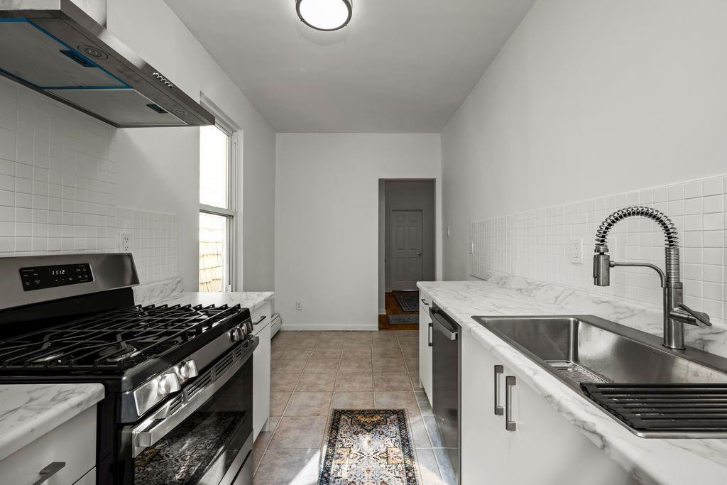 Brooklyn, New York, 11204, United States, ,Residential,Active,1954440