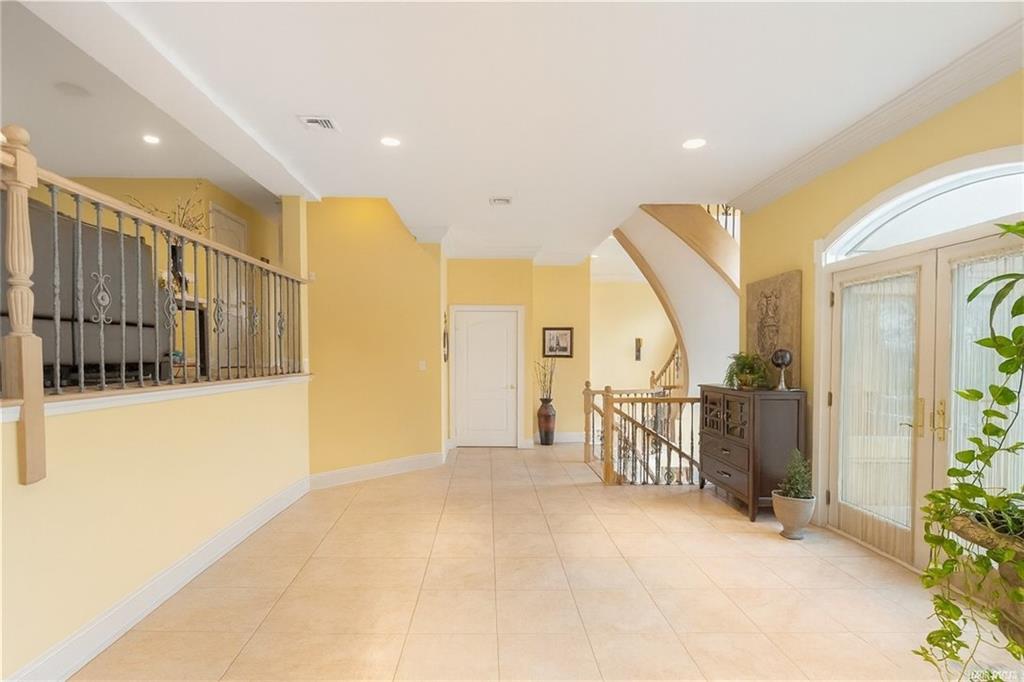 Staten Island, New York, 10304, United States, 4 Bedrooms Bedrooms, ,4 BathroomsBathrooms,Residential,Active,1997634