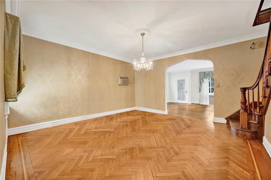 Brooklyn, New York, 11209, United States, 4 Bedrooms Bedrooms, ,4 BathroomsBathrooms,Residential,Active,1945085