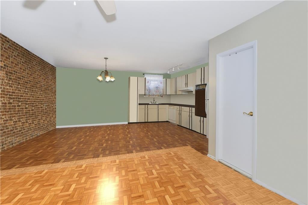 Brooklyn, New York, 11228, United States, ,Residential,Active,1888961