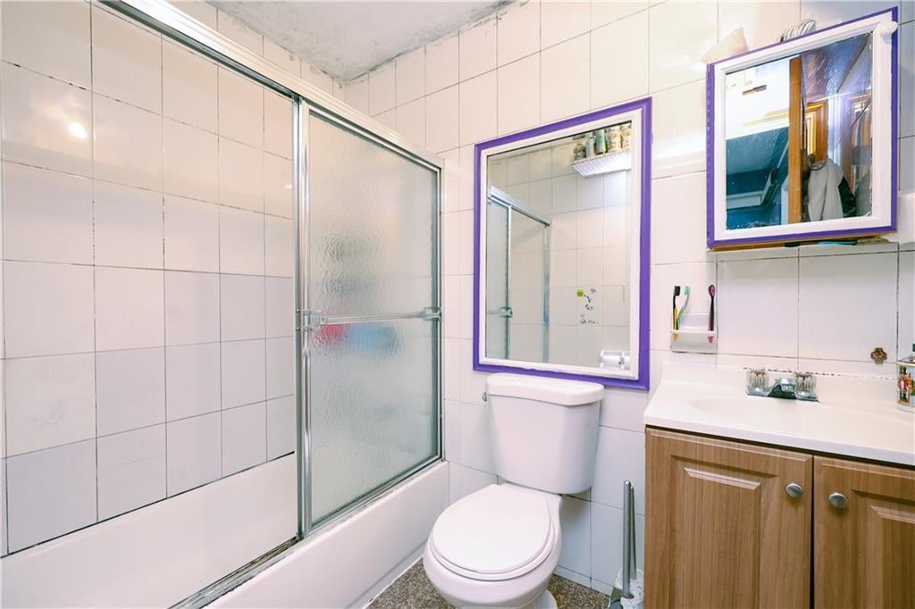 Brooklyn, New York, 11220, United States, ,Residential,Active,1899872