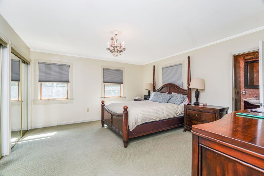 Brooklyn, New York, 11229, United States, 6 Bedrooms Bedrooms, ,4 BathroomsBathrooms,Residential,Active,2051996