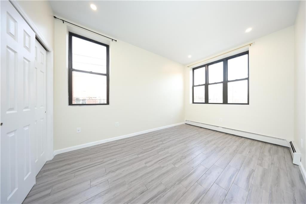 Brooklyn, New York, 11228, United States, ,Residential,Active,2015423