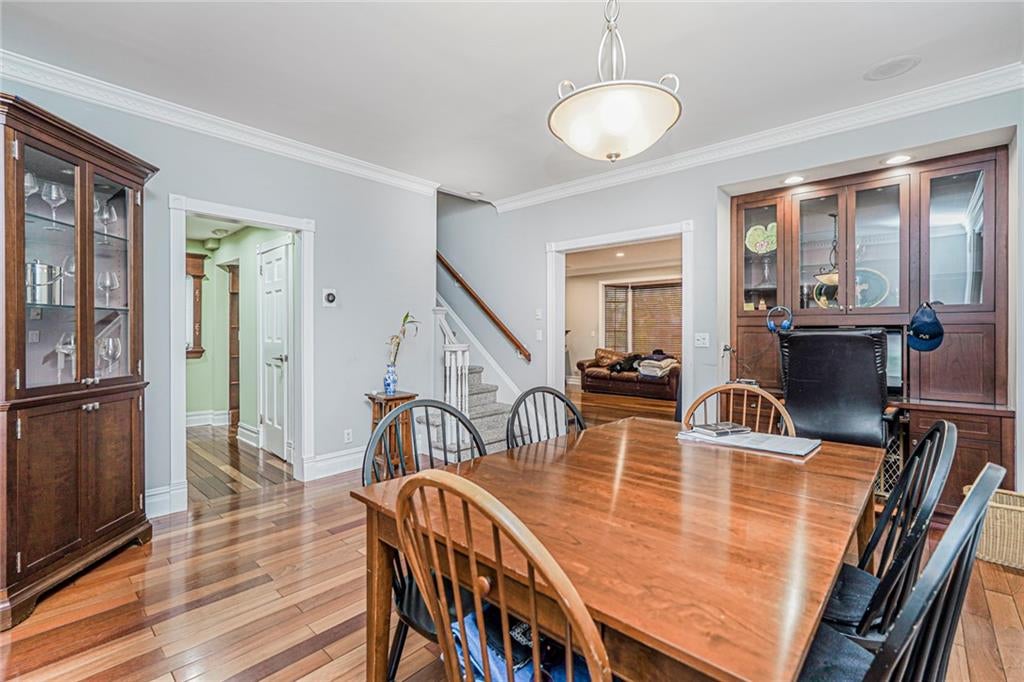 Brooklyn, New York, 11209, United States, 5 Bedrooms Bedrooms, ,4 BathroomsBathrooms,Residential,Active,1969641