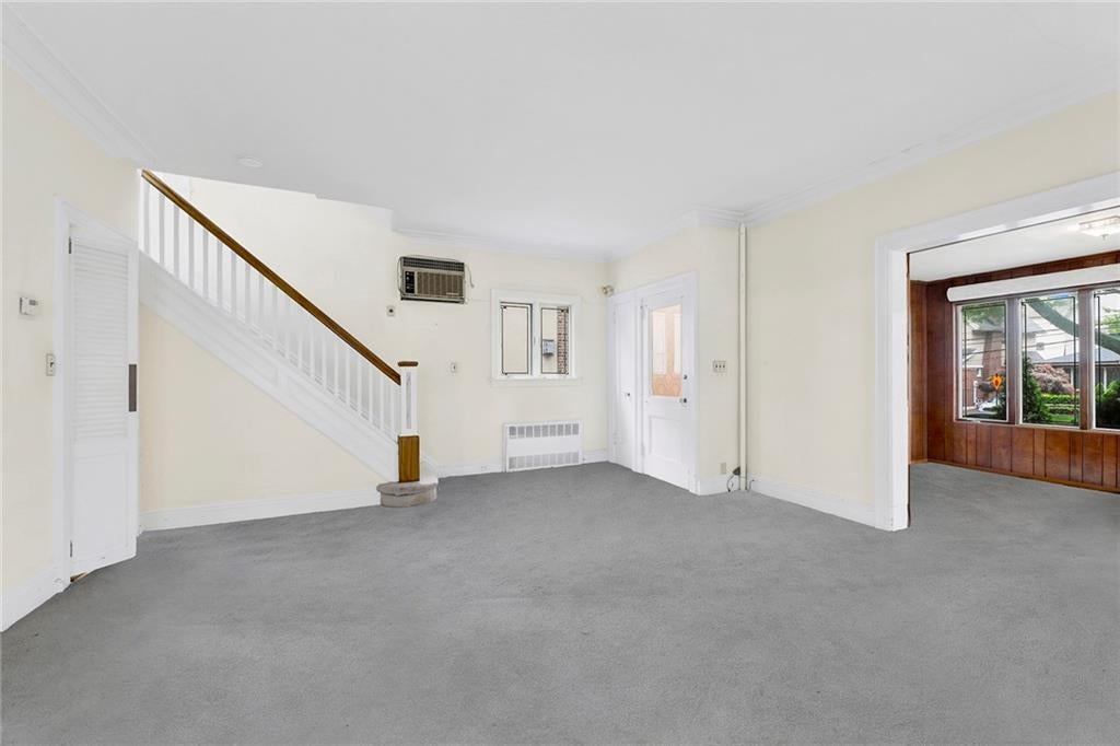 Brooklyn, New York, 11209, United States, 5 Bedrooms Bedrooms, ,3 BathroomsBathrooms,Residential,Pending,1832351