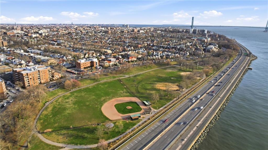 Brooklyn, New York, 11209, United States, 3 Bedrooms Bedrooms, ,2 BathroomsBathrooms,Residential,Active,2043123