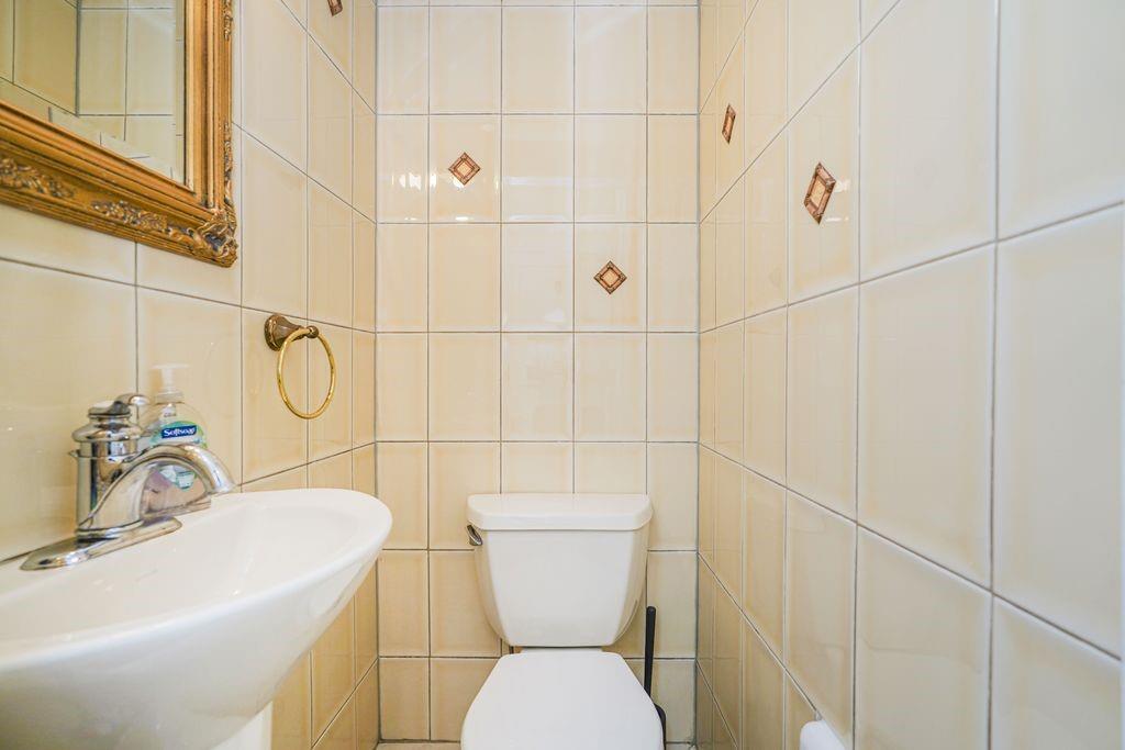 Brooklyn, New York, 11229, United States, 6 Bedrooms Bedrooms, ,4 BathroomsBathrooms,Residential,Active,2051996