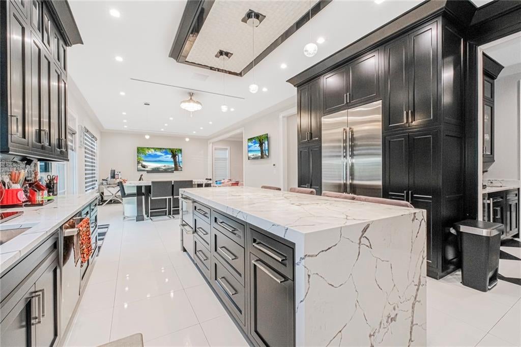 Staten Island, New York, 10304, United States, 4 Bedrooms Bedrooms, ,4 BathroomsBathrooms,Residential,Active,1968381